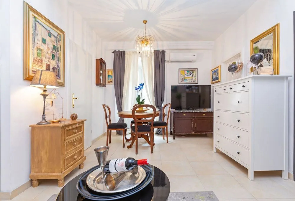 B&B Apartments & Studios Lanii