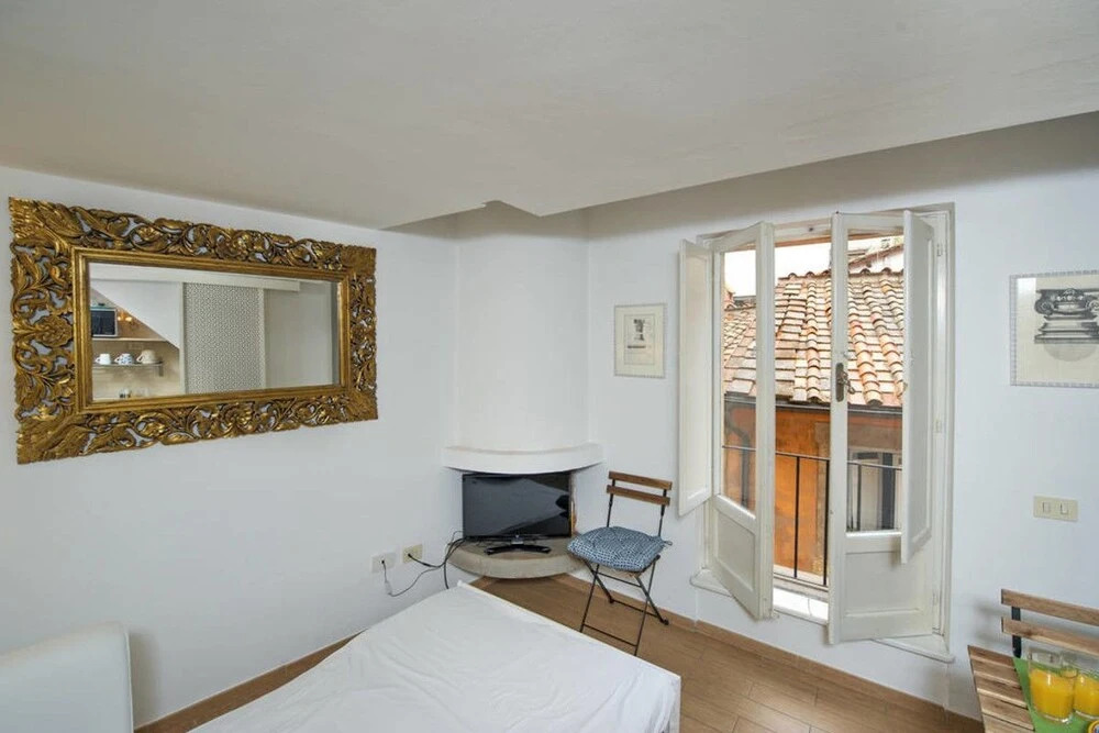 Romantic Nest in the Center/ Near Piazza Navona
