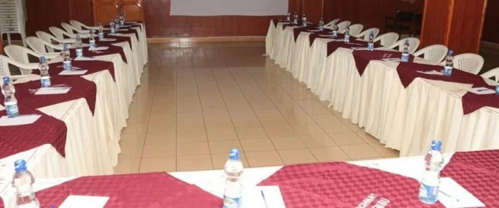 Maina Highway Hotel