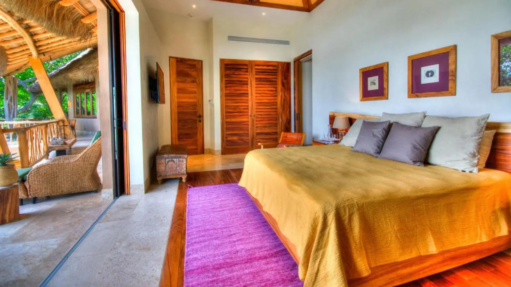 Casa Buena Vista - Beach Front - Villa in Sayulita