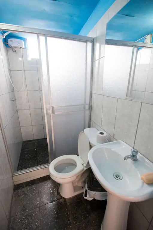 Tupackers Hostel