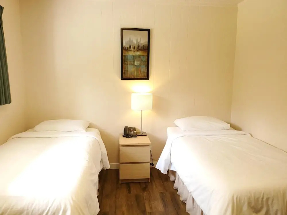 The Hitching Post Motel
