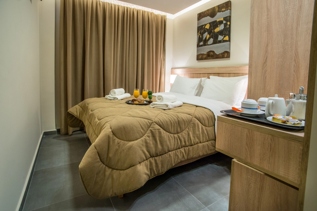 Argo Hotel Piraeus