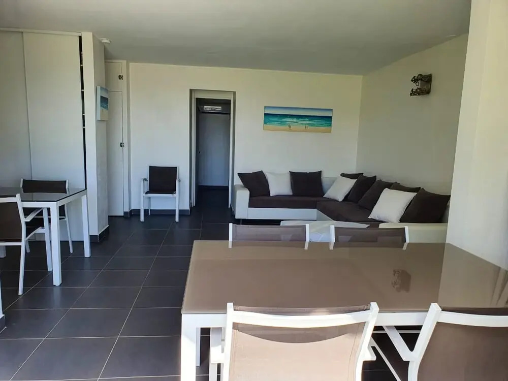 Apartment with One Bedroom in Sainte-Anne, with Wonderful Sea View, Enclosed Garden And Wifi - 3 M From the Beach