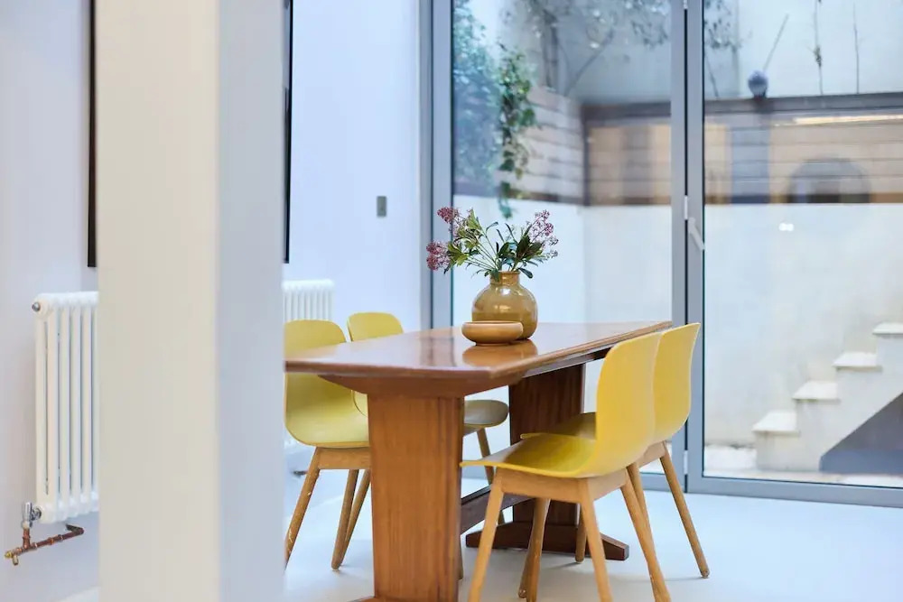 Ladbroke Grove Courtyard Apartment