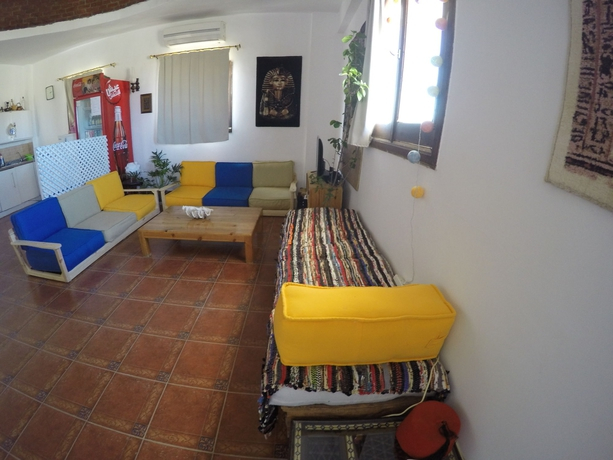 Rayhana Guest House