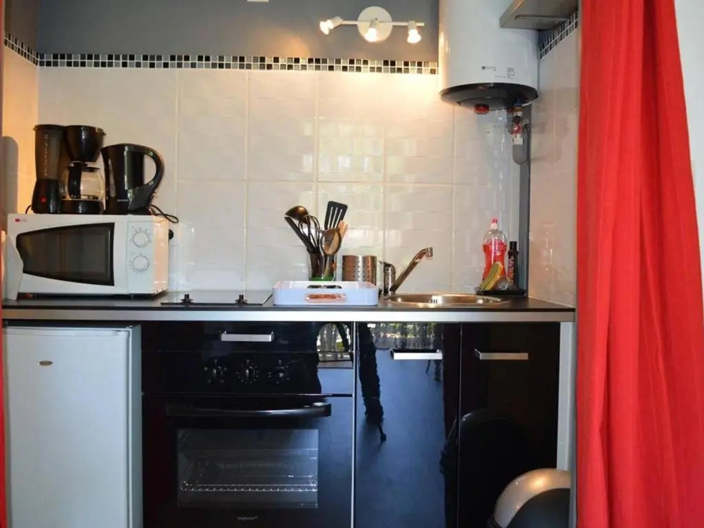 Appartement Argelès-sur-Mer, 1 pièce, 2 personnes - FR-1-225-235