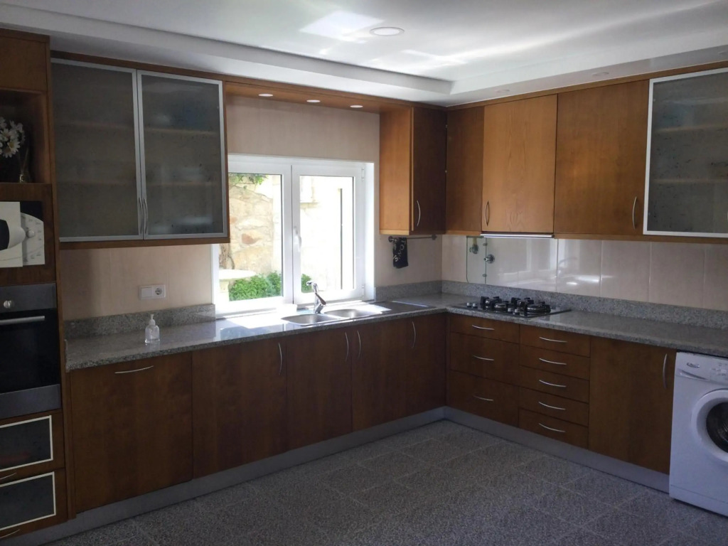 Room solo - Villa Ribeiro On Way to Santiago with Secure Bike Garage - Esposende
