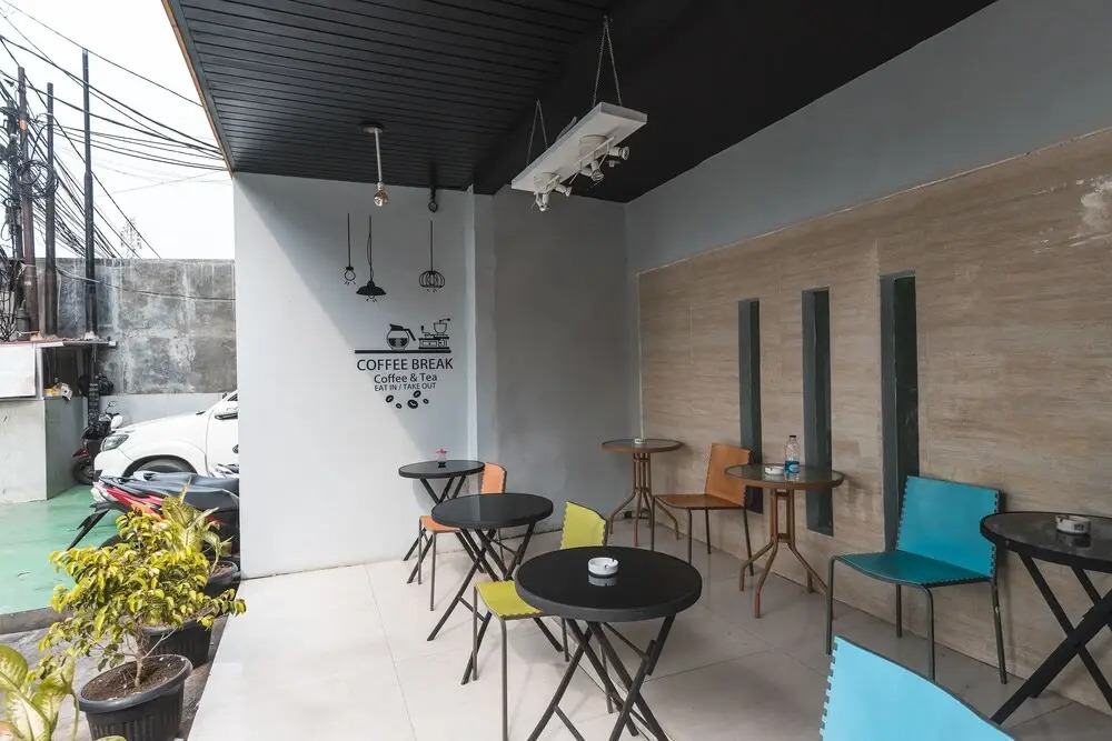 OYO 773 Hotel Rujia