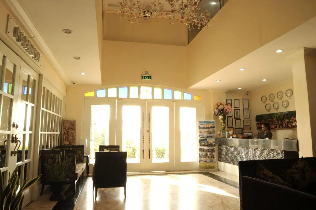 Fiesta Garden Hotel