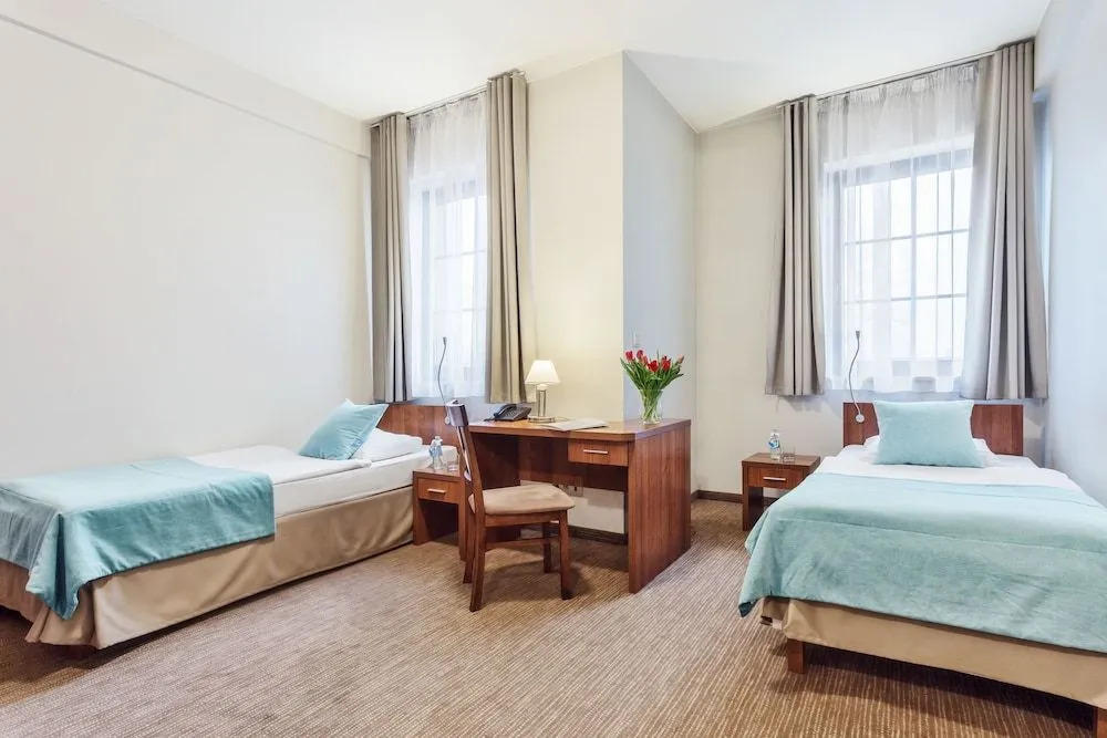 Hotel Modrzewiowy Dwór