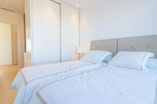 Las Colinas Penthouse
