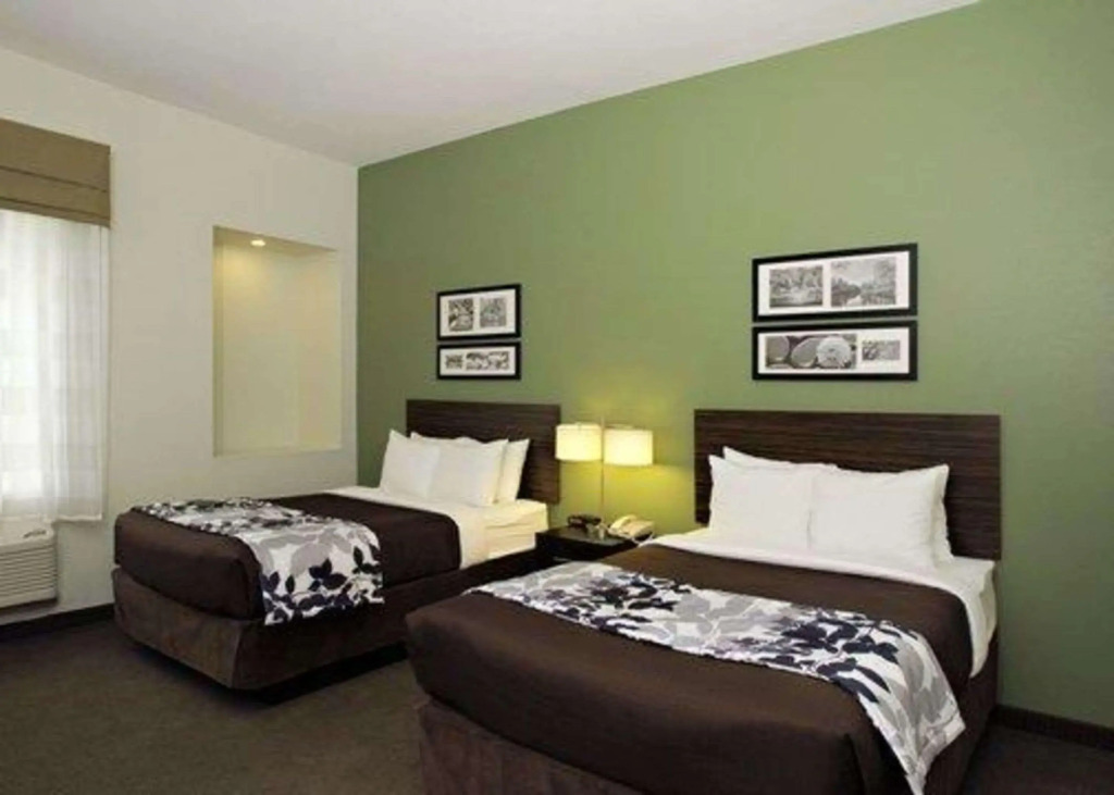 Sleep Inn & Suites Downtown Inner Harbor