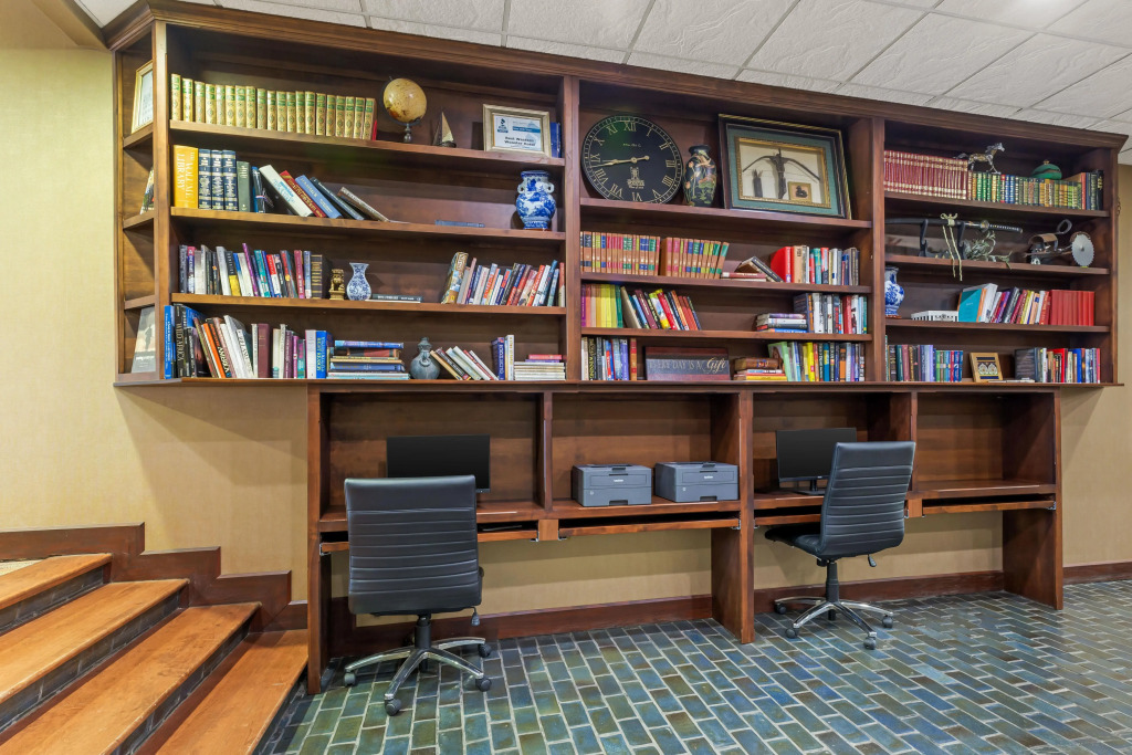 Best Western Plus Wooster Hotel & Conference Center