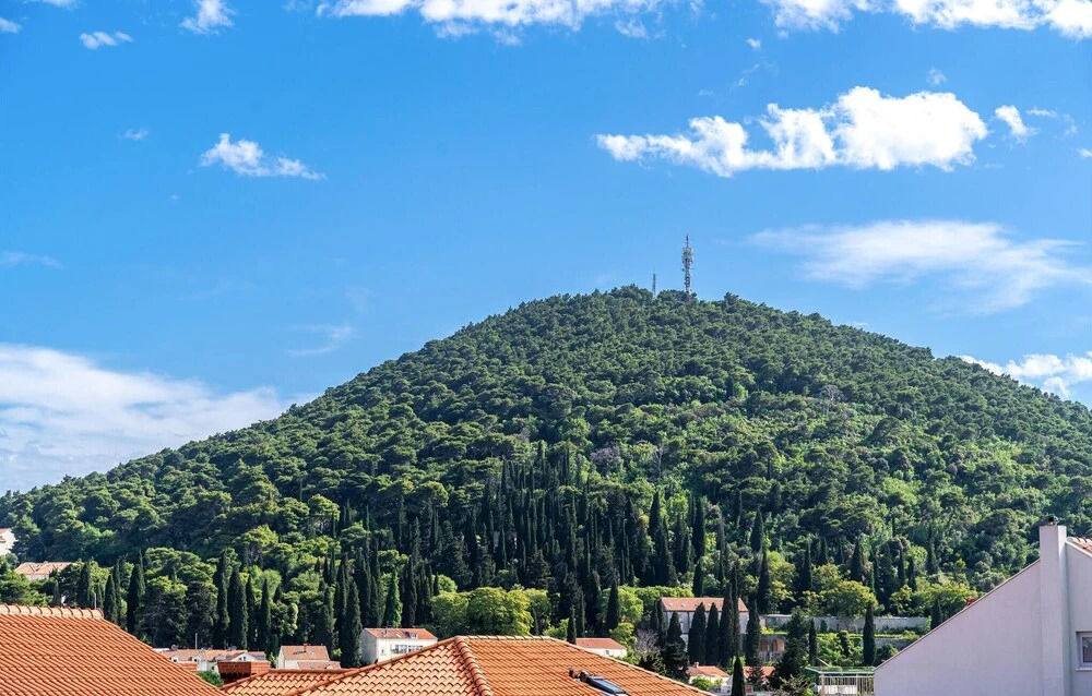 Awesome Apartment in Dubrovnik With Wifi and 2 Bedrooms