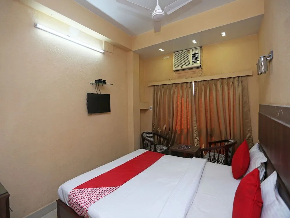 OYO 26968 Hotel Aditya International
