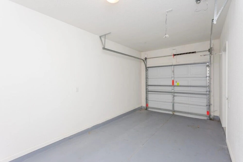 3 Bedroom Modern Townhome 4003 Townhouse