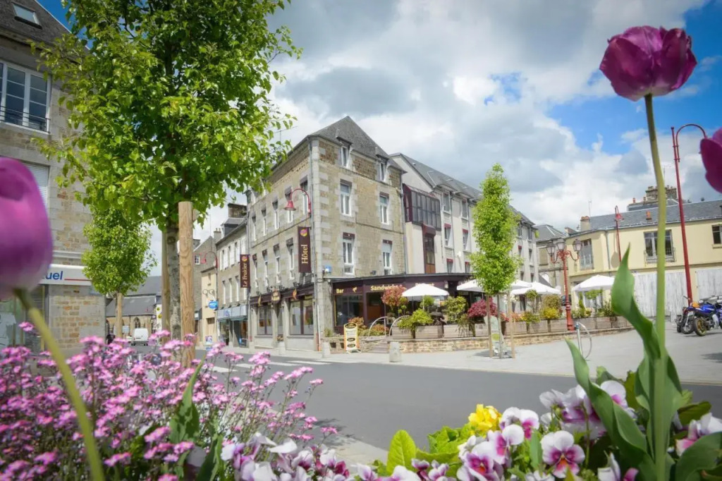 Logis Hôtel Restaurant Le Fruitier