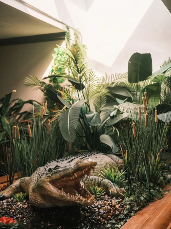 Hotel Crocodile & Crocodile Music Venue