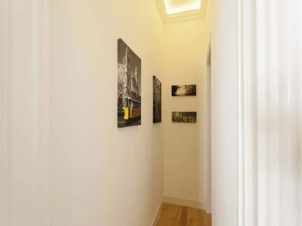 2 Bedroom Apartment Located Heart of Lisbon City