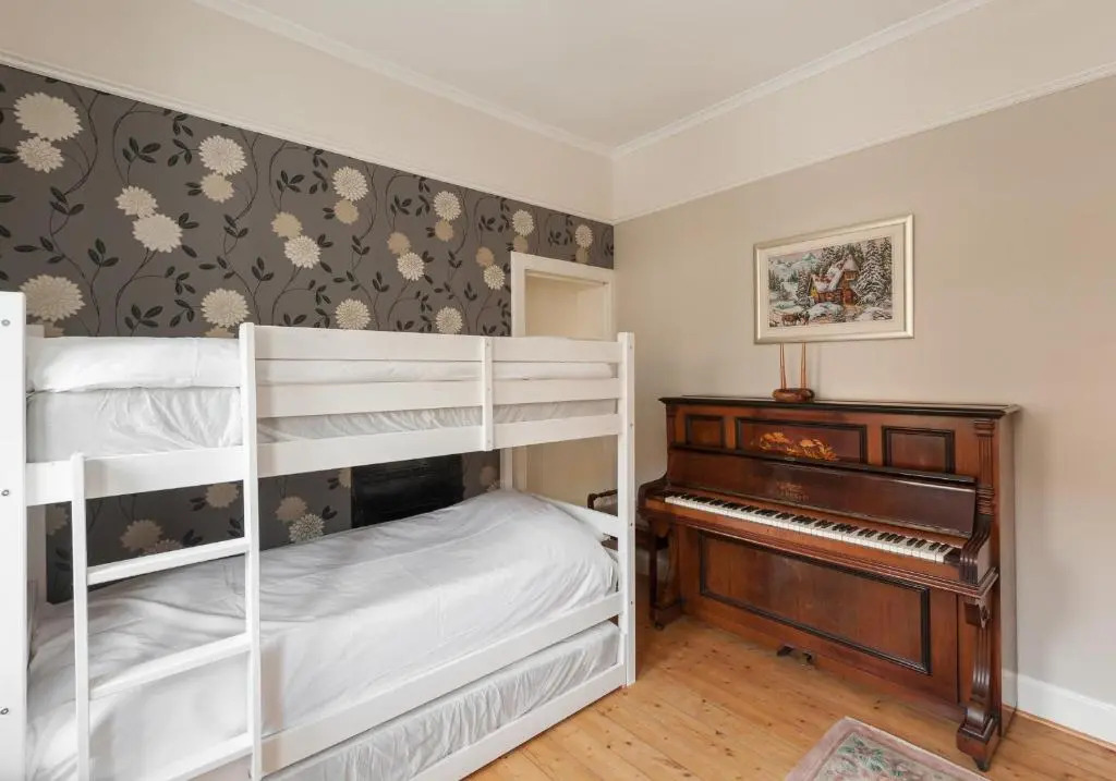 The Traquair Park Residence