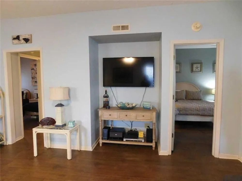 Teal Lake Condo #2211 2 Bedrooms 2 Bathrooms Condo
