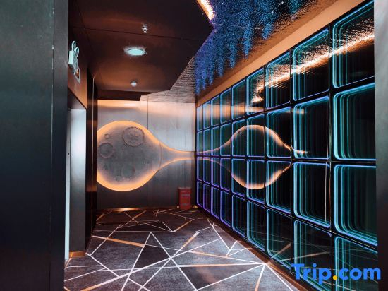 Sainuo E-Sports Hotel (Bozhou District Ketai Yayuanju)