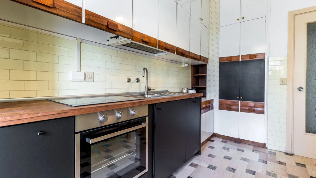 Italianway - Corso Inglesi 608 - IM-I138-INGL608A3