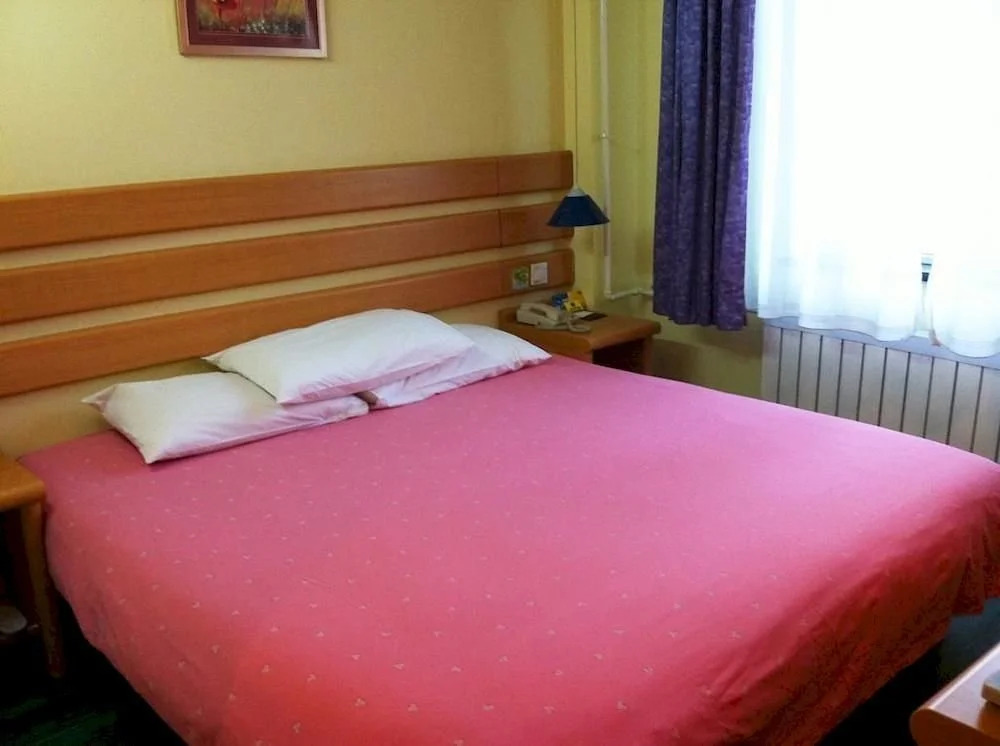 Home Inn Urumqi