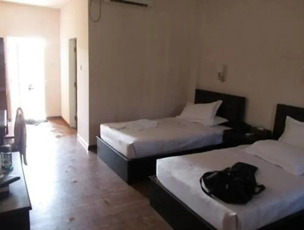 Yuzana Resort Ngwe Saung Beach