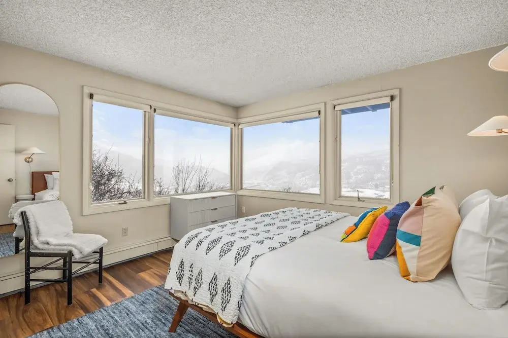 Oak Ridge Retreat by Snowmass Vacations
