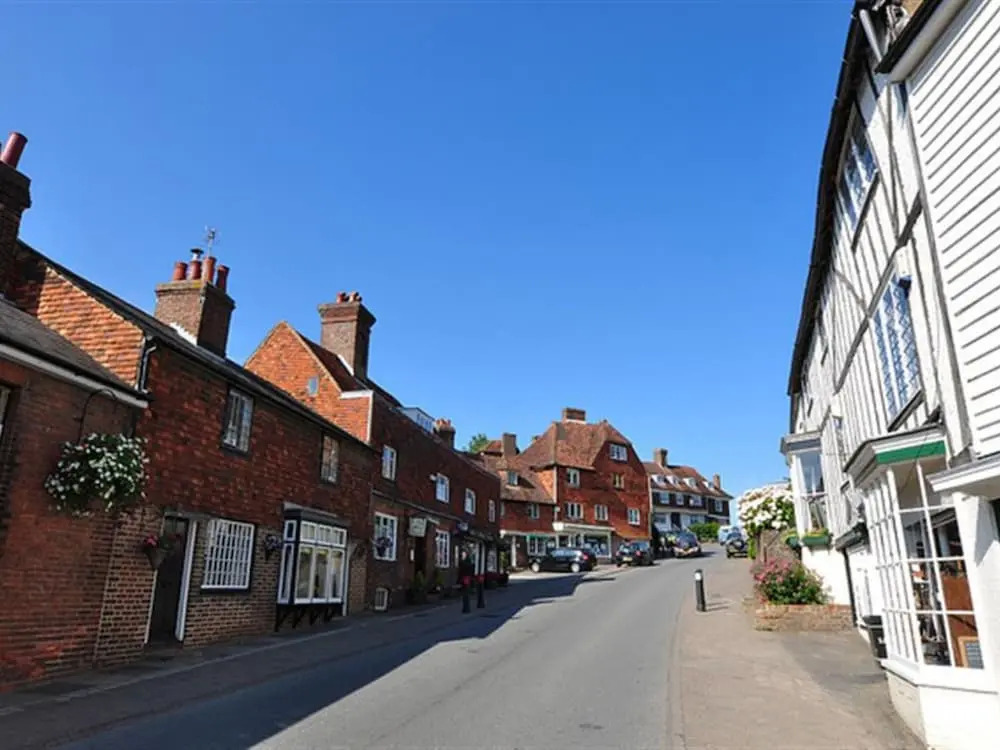 Romantic 1-bedroom Holiday Home in Goudhurst With Garden