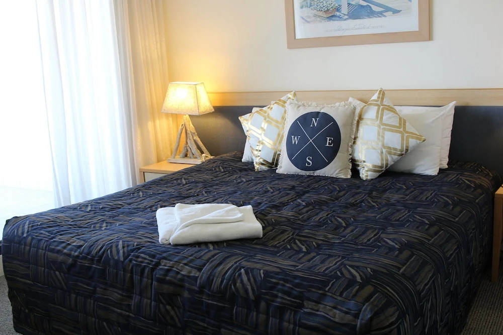 The Boathouse Resort Luxury Apartments