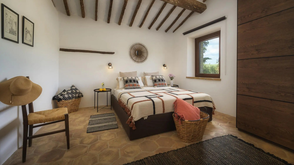 CASALE TAVERNELLE 6, Emma Villas