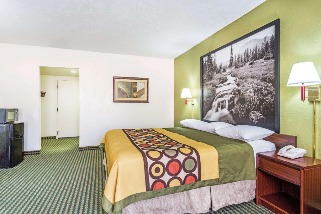 Super 8 Wendover