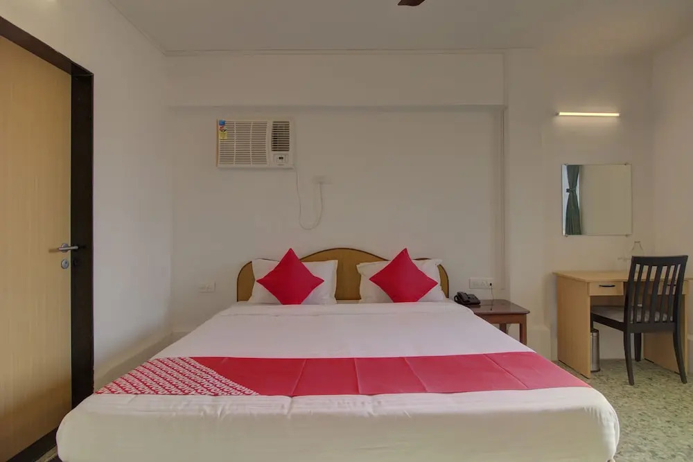 OYO Flagship 36853 Hotel Rajdoot
