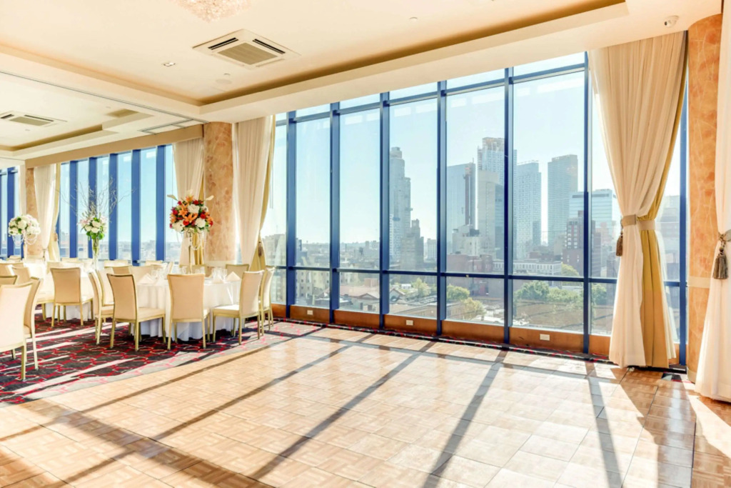 Vista LIC Hotel, Premier Collection by Best Western