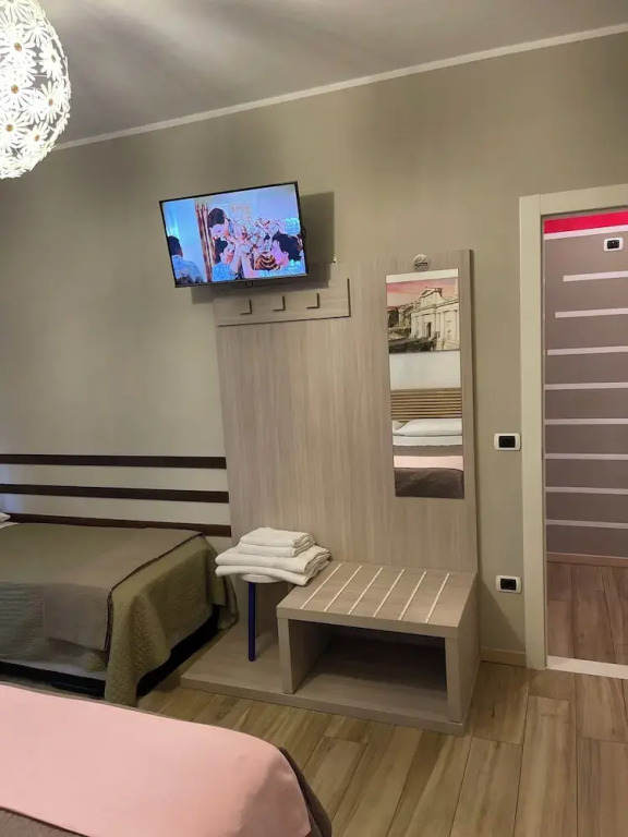 Smart-House-Central-Rent-Rooms-FREE-PARKING