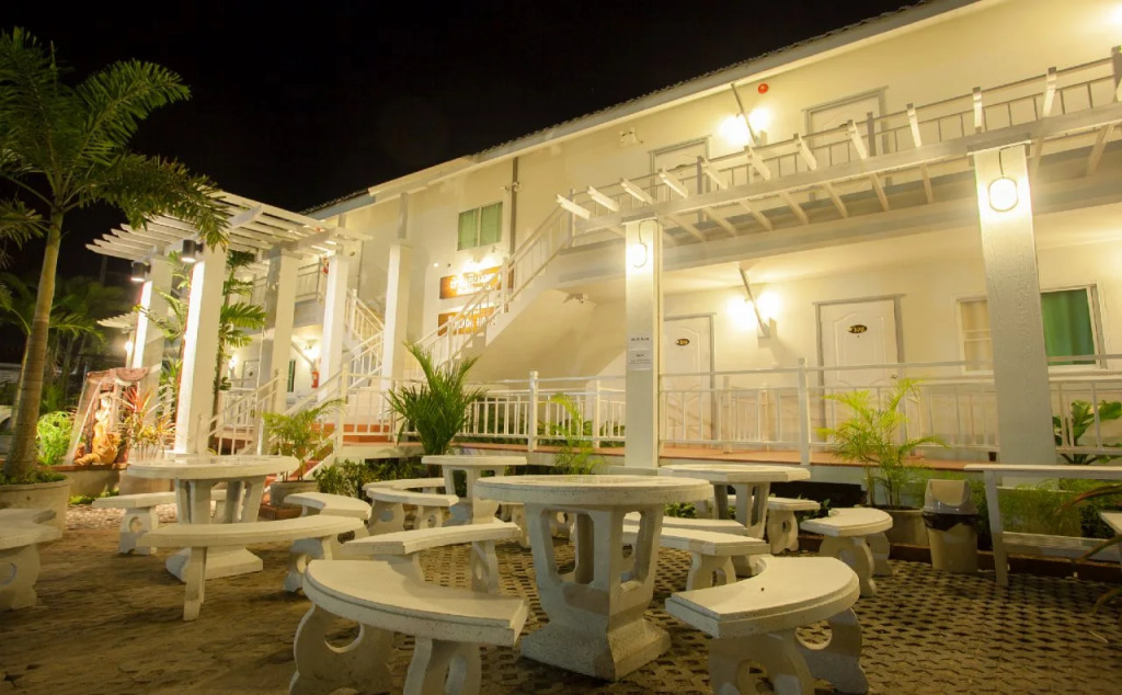 Rinlada House