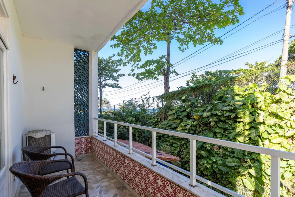 Copacabana 100m from the beach | FCO501 Z2
