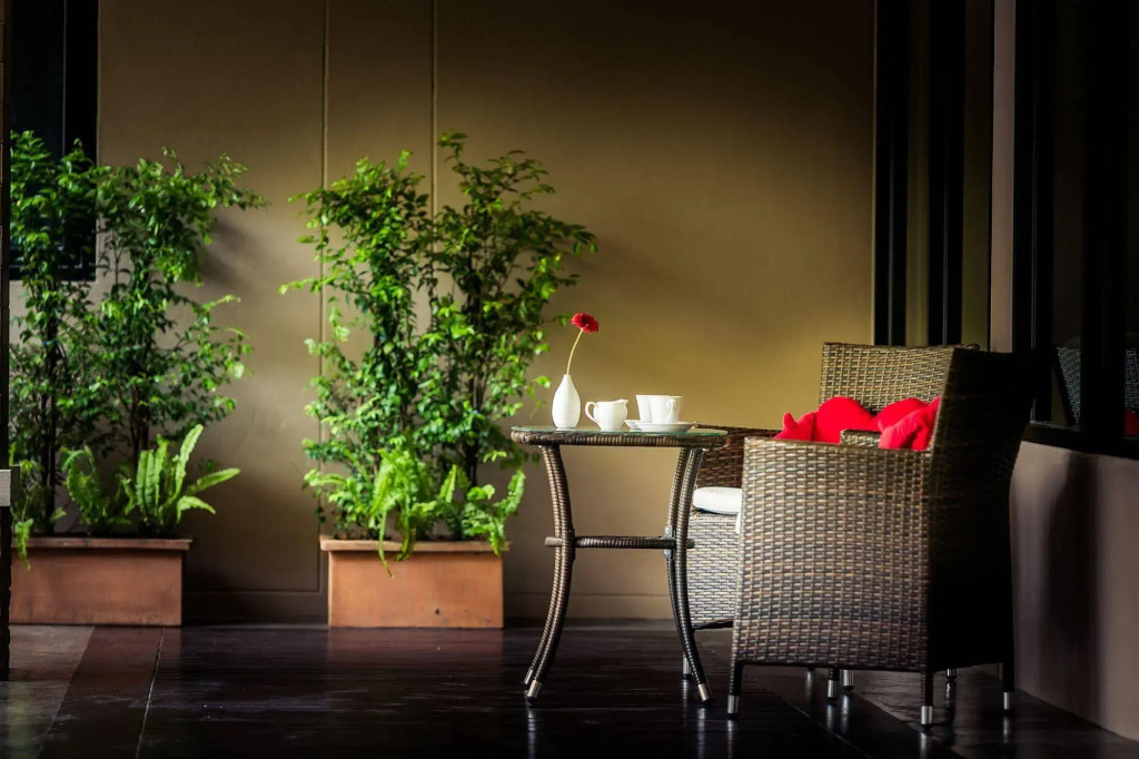 De Hug Hotel & Residence