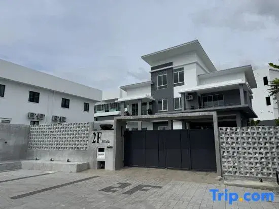 Private Pool Retreat, Langkawi Villa w/ Karaoke by Zervin