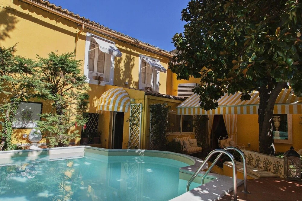 Palazzo Cherubini-Pools & Wellness