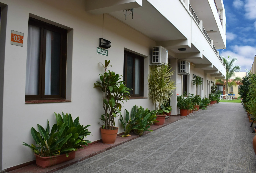 Ref Apart Hotel