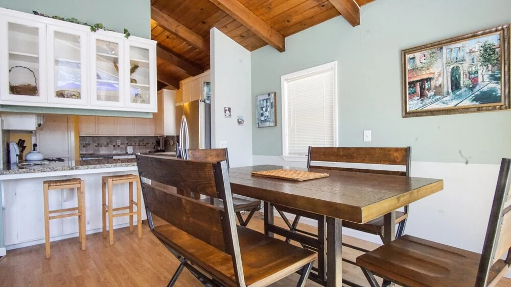 333 Juanita Avenue 3 Bedroom Home by RedAwning
