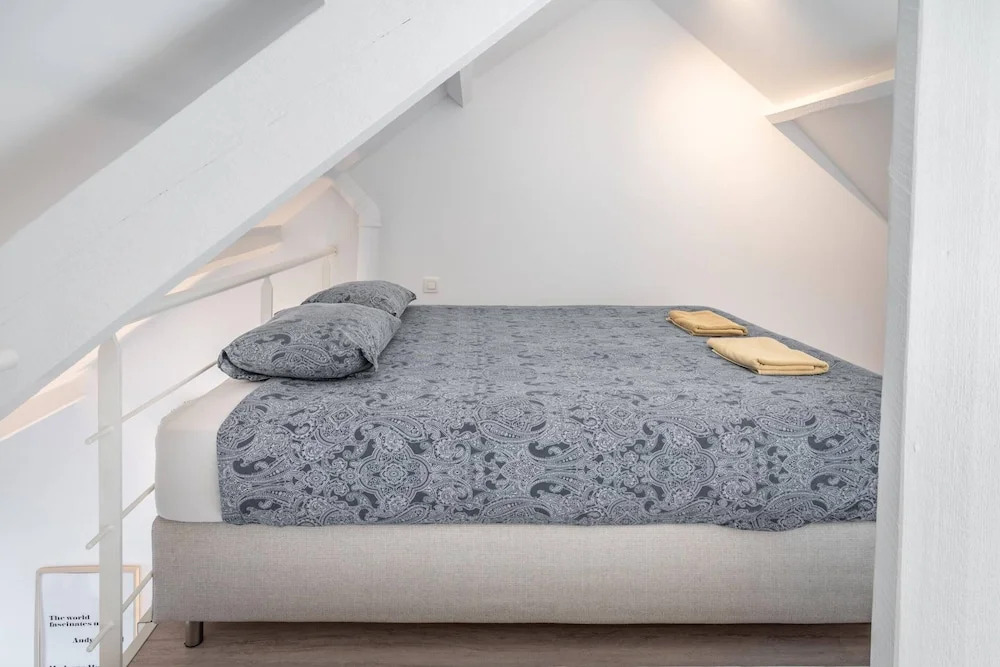 Cosy 1-bedroom Apartment, Antwerp