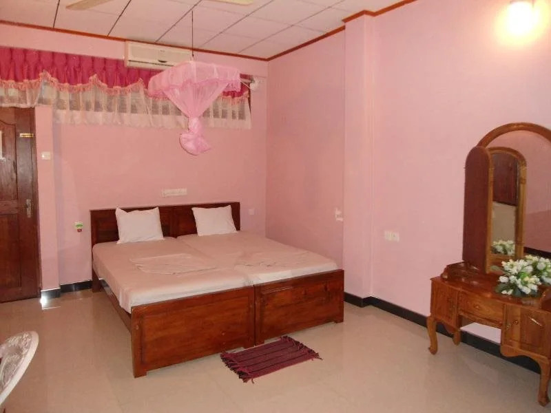 Sithmini Hotel