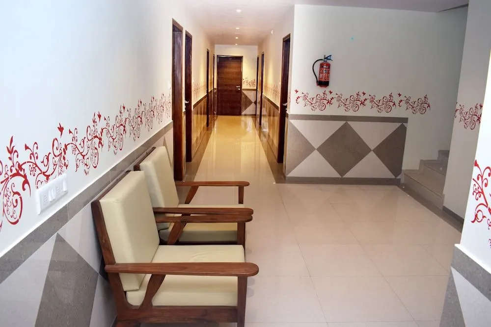 Hotel Sai Grand