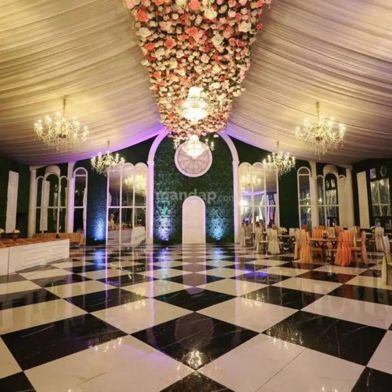 Tivoli Heritage Palace, Rewari