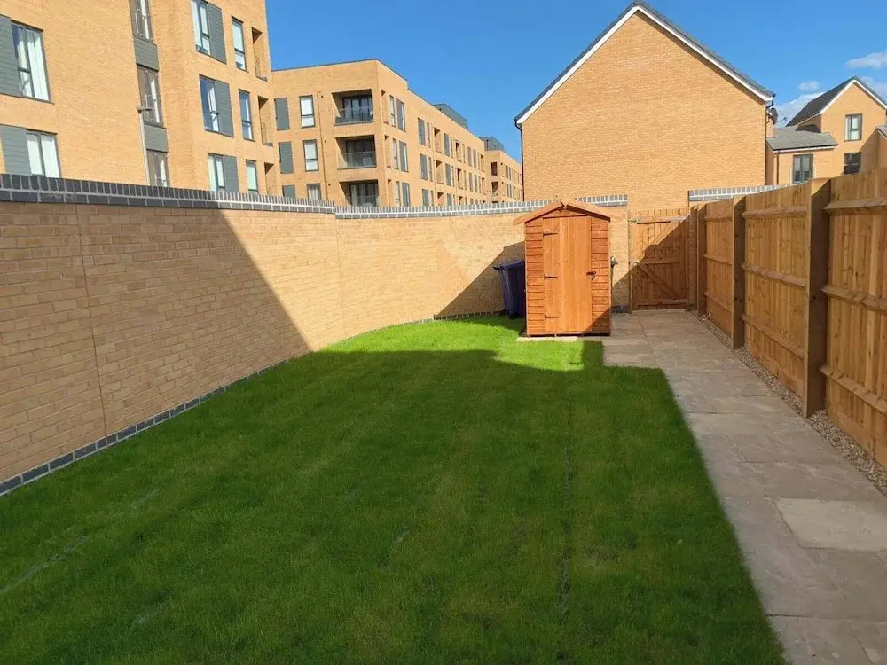 4bed House - Direct Links Into Central London
